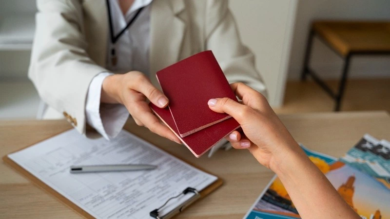 Путин разрешил гражданам Китая въезжать в РФ без виз до сентября 2026 года