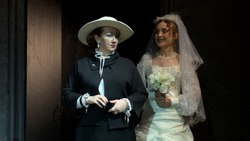 Премьеру спектакля «Комната невесты» показали жителям Сахалина в «Чехов-центре»