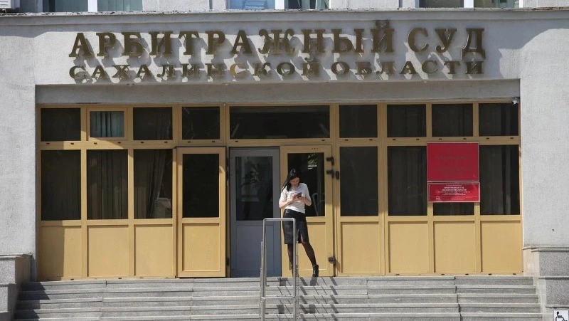 «Союзмультфильм» засудил предпринимателей Сахалина за продажу игрушек Чебурашка и Волк