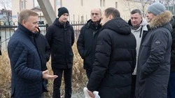 Сергей Надсадин потребовал устранить утечку воды на улице Сахалинской в течение суток