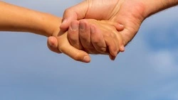 Сахалинский фонд «Радость жизни» просит добровольцев отвезти посылки на север острова