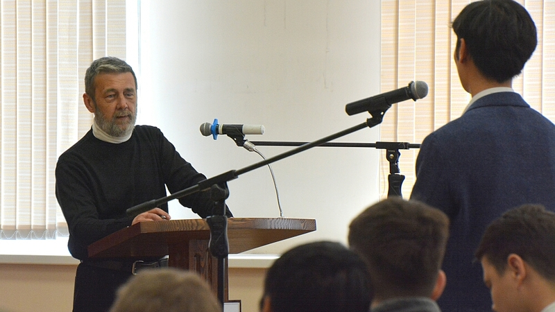 Первые дебаты потенциальных депутатов облдумы прошли в Южно-Сахалинске