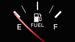 На юге Сахалина зафиксировали рост цен на бензин