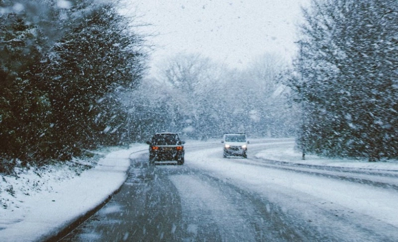 В Невельском районе закрыли движение по дорогам из-за непогоды