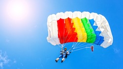 В России впервые введут ГОСТ на парашюты
