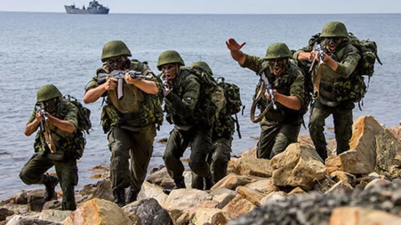 «Там, где мы, там — победа»: солдаты морской пехоты отмечают свой праздник 27 ноября