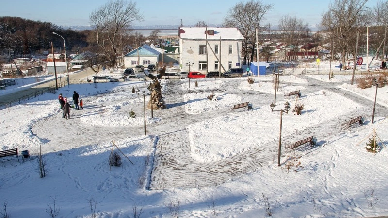 Прокуратура в сахалинском селе не нашла дорожную разметку