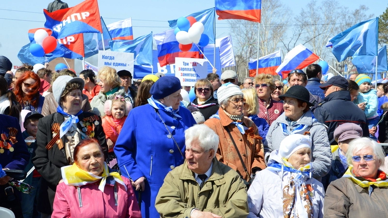 Уикенд в столице: Первомай, большой футбол и джаз