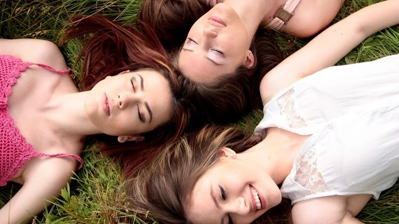 К Международному женскому дню: ТОП-10 интересных фактов о женщинах Сахалина в цифрах