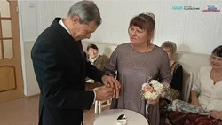 Бабушка и дедушка в сахалинской семье поженились во время участия в конкурсе «Это у нас семейное»