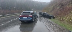 Две иномарки разбились в жестком ДТП на юге Сахалина   