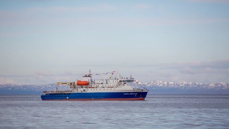 Движение паромов на переправе Ванино — Холмск открыли спустя сутки