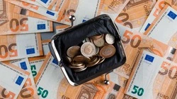 ЕЦБ отказался гарантировать кредит Украине под залог российских активов