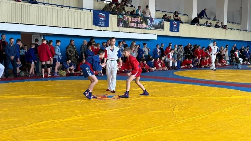 Кубок Дружбы разыграли спортсмены на межрегиональном турнире в Шахтерске ДНР