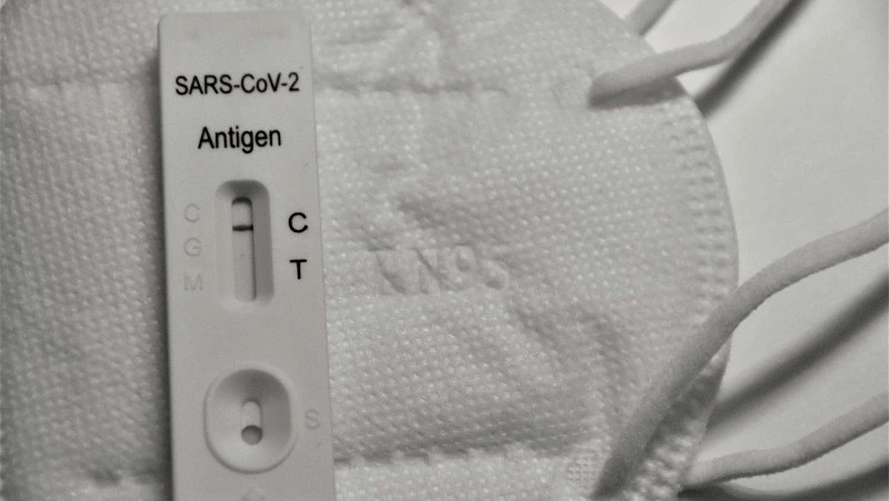 Роспотребнадзор сообщил о росте заболеваемости COVID-19 на Сахалине