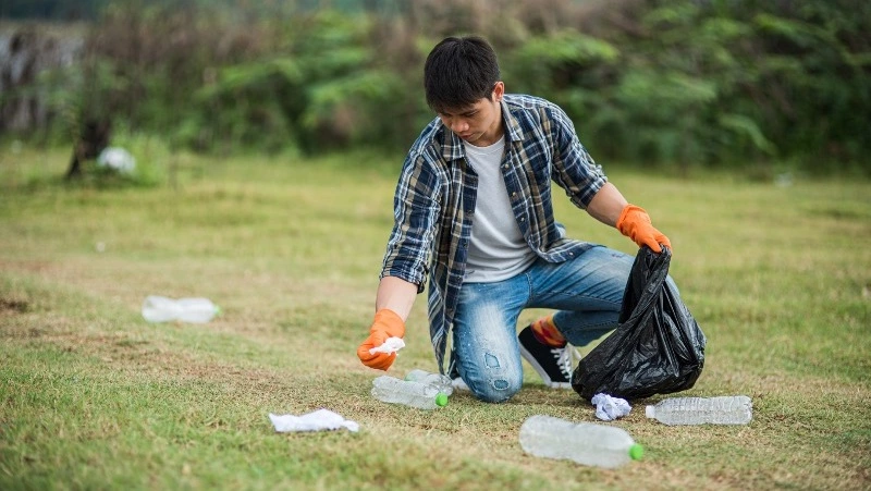 Жителя Томари привлекли к обязательным работам за долги по алиментам