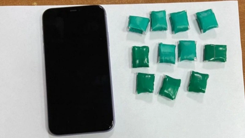 Две девушки из Южно-Сахалинска ответят в суде за незаконный оборот наркотиков