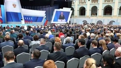 Сахалинцы оценили инициативы президента в части поддержки семей