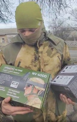Военный поблагодарил Сахалин за радиостанции и прибор ночного видения