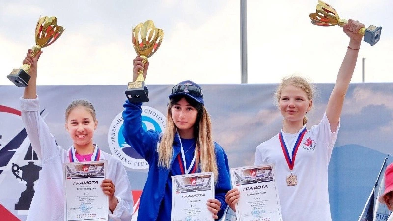 Яхтсменки с Сахалина завоевали три награды международных соревнований