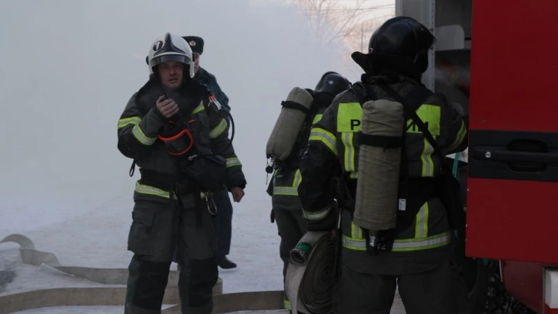Пожарные потушили условное возгорание в техникуме на Сахалине