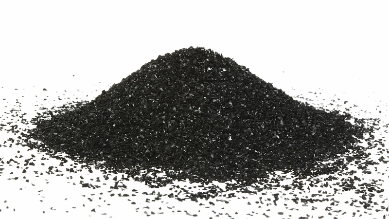 Сахалинец хранил в подвале дома взрывчатку