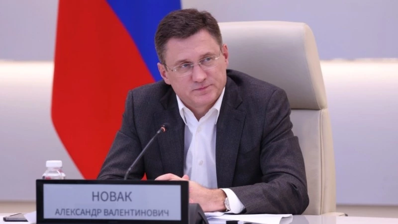 Вице-премьер Новак: Россия не переживает экономический кризис, несмотря на санкции