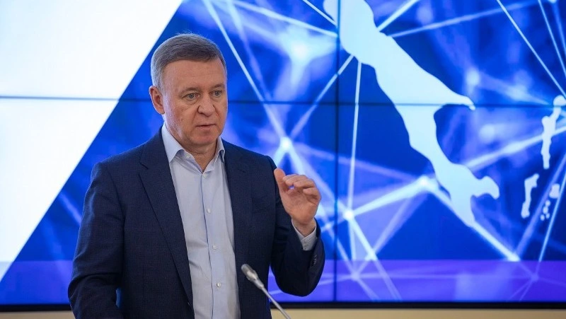 «Идем опережающими темпами»: Сергей Надсадин оценил отчет губернатора региональному парламенту 