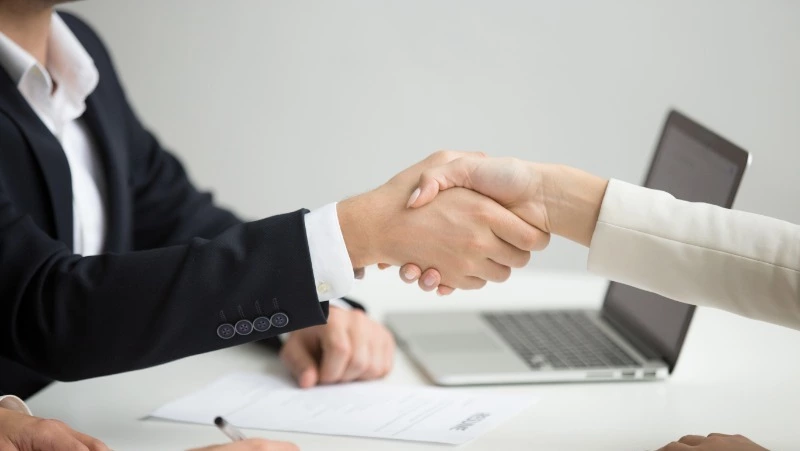 Hh.ru опубликовал топ востребованных специалистов октября в Сахалинской области