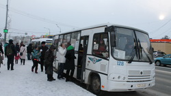 «Дальше будет хуже»: мэрия Анивы проверила, как ходят автобусы до Южно-Сахалинска