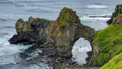 «Волшебно!»: блогер показала побережье одного из Северных Курильских островов