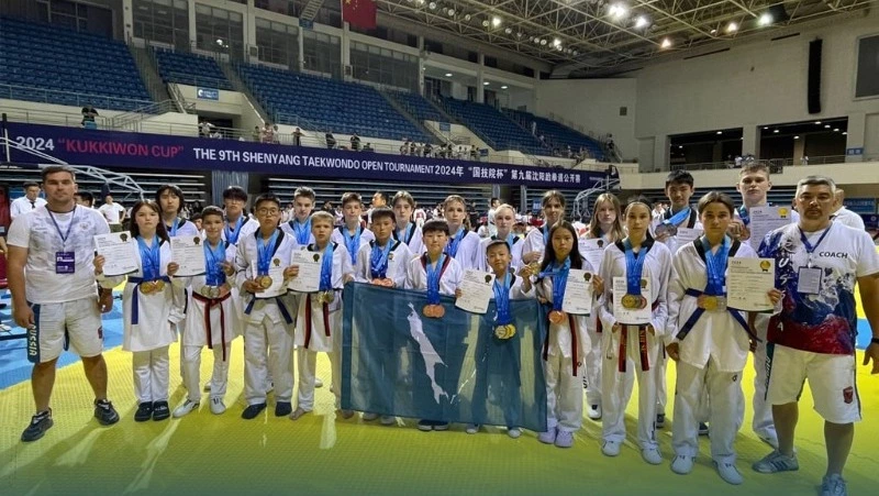 Сахалинские тхэквондисты вернулись с десятками медалей из Китая