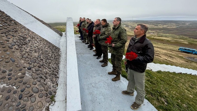 На Шумшу почтили память воинов-освободителей Курильских островов