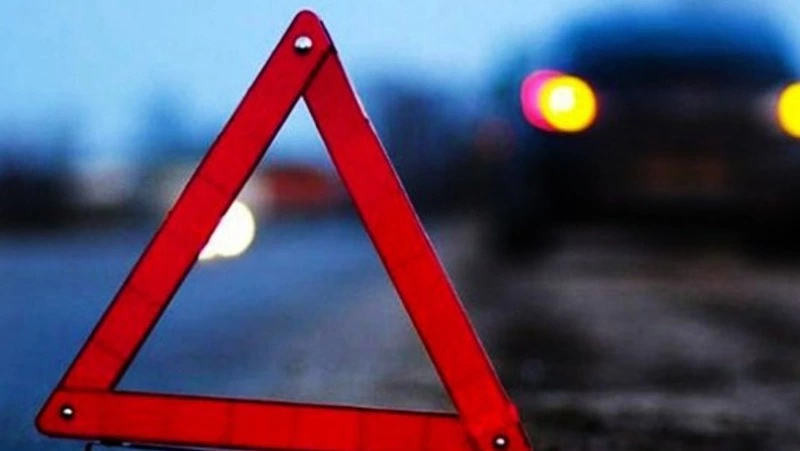 Автомобиль Kia Bongo спровоцировал массовое ДТП на юге Сахалина