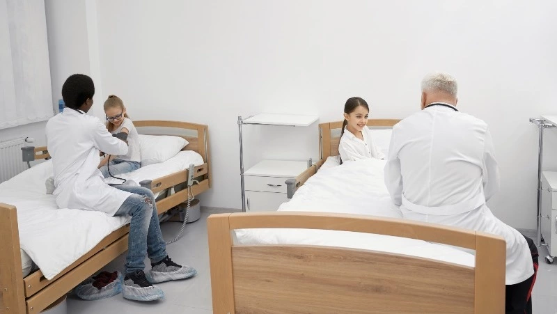 Грипп в Сахалинской области отправил на «дистанционку» более 13 тысяч школьников