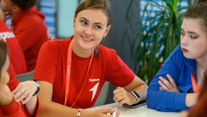 Ученица лицея №2 победила в губернаторском конкурсе «Сахалинский маяк»