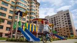 Детским и спортивным площадкам на Сахалине нужен хозяин