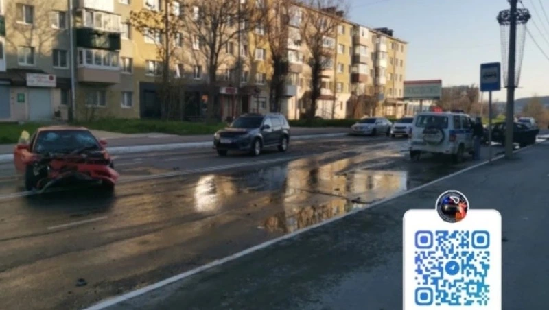 Бесправник на Mark II устроил жесткое ДТП в Холмске — есть пострадавшие