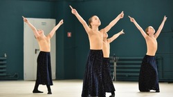 Сахалинские хореографические коллективы получили комфортный зал для репетиций