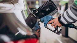Цены на бензин застыли в Южно-Сахалинске