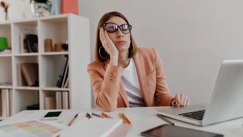 Шестидневная рабочая неделя началась в России