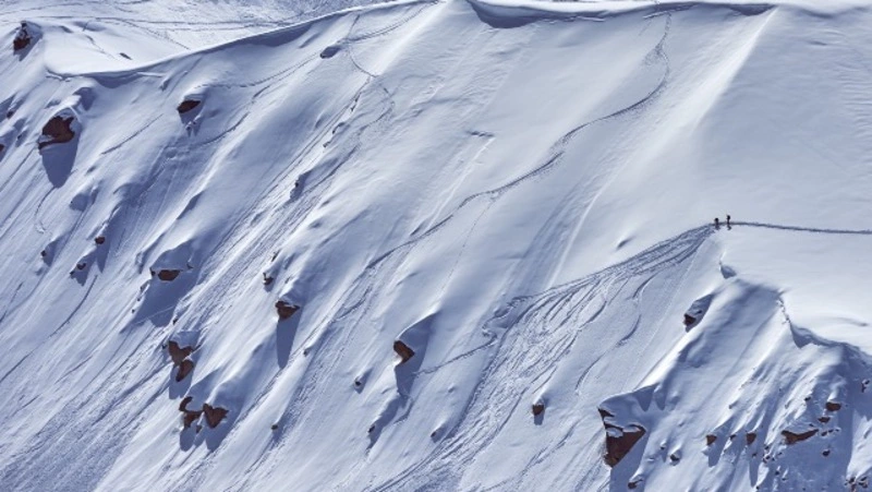 МЧС объявило лавинную опасность в семи районах Сахалина 