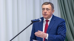 Губернатор Сахалинской области отчитался о работе за 2023 год перед депутатами облдумы