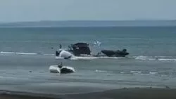 В День ВМФ сахалинцы искупали внедорожник