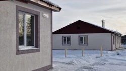 Больше 20 семей переедут в новые дома в селе Гастелло весной 2023 года