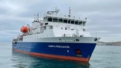 Теплоход «Адмирал Невельской» отправили на плановый ремонт