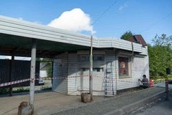 Забытые киоски мешают ремонту улицы Ленина в Южно-Сахалинске