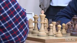 В чемпионате по быстрым шахматам в Южно-Сахалинске сразились 29 мужчин и две девочки
