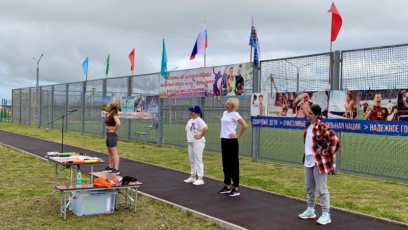На День физкультурника в Южно-Курильском районе прошла утренняя зарядка