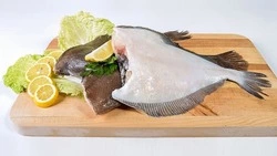 Свежую камбалу по 90 рублей за килограмм предложили в Южно-Сахалинске 18 ноября